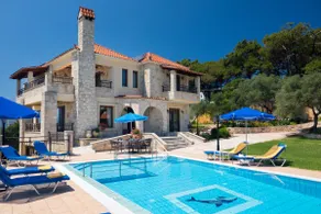 Family Villa w/Pool, Billiard ,Ping Pong, BBQ area - Image 3