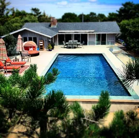 Steps to the Ocean in Amagansett Dunes - Image 4