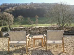 Unique Private Slad Valley Contemporary Chic Barn - Image 5