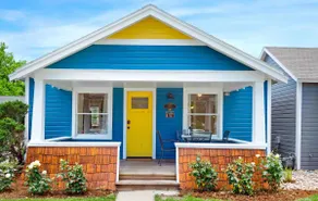 Historic Downtown Home | Walkable | Sleeps 6 - Image 3