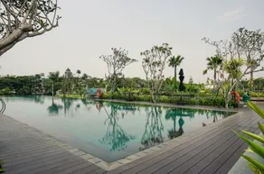 A sky garden unit at Citra Lake Suites, Jakarta - Image 5