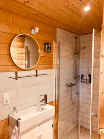 Wortshaus: Illustration & apartment with sauna - Image 5