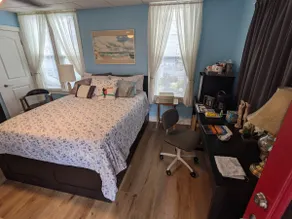 The Estate Studio in Downtown Milford - Image 2