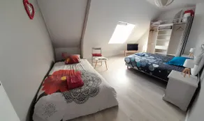 Cozy little place with above-ground pool - Image 2