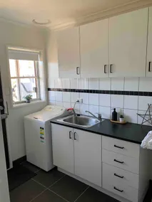 Cheerful 3-bedroom house near the Grampians - Image 2