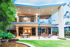 Absolute Beachfront 4 Bed 4 bath House - Image 2