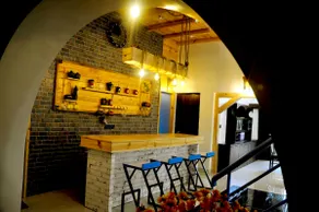 Modi House - Image 2