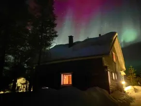 Northern Light Villa Ylläs with a Jacuzzi,sauna&sledges - Image 2