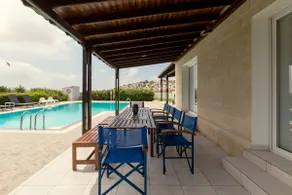 Cape Greco Palm Trees Villa - Image 2