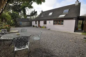 Landsdowne Cottage Forest Garden - Image 3