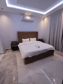 M4. 2 bedroom at prime location - Image 4