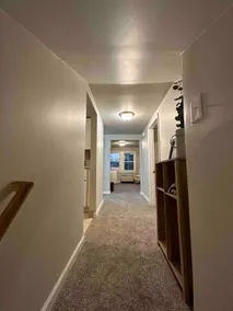 Cozy & Convenient Upper Duplex - Image 5