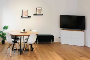 The Park Residence: Near Tesla & Berlin Center - Image 3