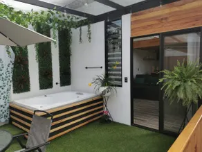Jade Apartment - Image 2