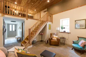 ★Luxury Loft...Minutes to ALL local Venues ★ - Image 5