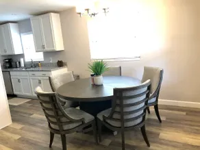 Fully Renovated Home in Downtown Clermont - Image 4