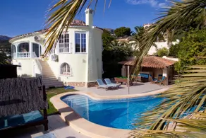 Superbe villa pour 10p, vue sur la mer, piscine privée, airco, jacuzzi, pooltable - Image 2