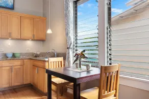 Cute Plantation Cottage; Walk into Wailuku Town; Central Location! - Image 3