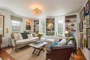 Quintessential Waterfront Historic Cottage - Image 3