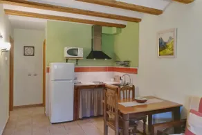 1-bedroom rural apartment - Image 4