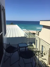 Wavewatch Rooftop Spa Suite - Image 4