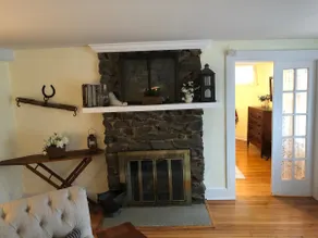 Carriage House - Image 5