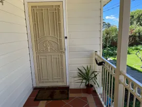 Comfortable house @Mt Pritchard - Image 2