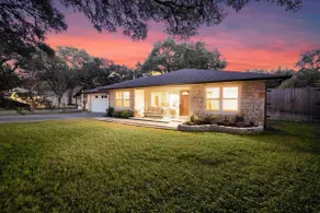 TheHideawayVaca - South Austin:Backyard Pool Oasis - Image 2