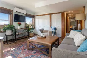 Peaceful Retreat w/ Spa Tub, Fire Pit & Views - Image 2
