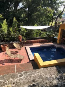 The Yellow House - Image 5