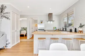 Sanbis Cabin - hidden boutique retreat, sea views - Image 5