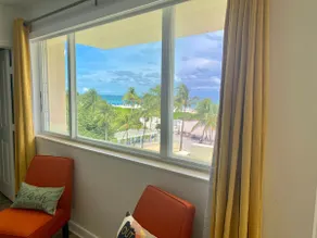 Direct OCEAN VIEWS South BEACH 1 min. to the water - Image 3