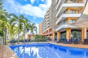 Coastal Elegance: Sunset ~ Pool ~ Balcony Dining - Image 3