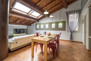 Apartment 109 - Image 2