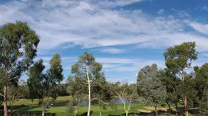 Sweet Holiday Home by the Golf Course - Image 4
