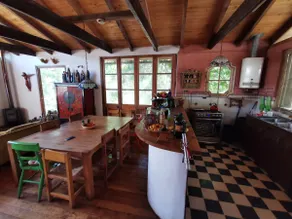 Rural house with pool, hot tub and barbecue area - Image 3