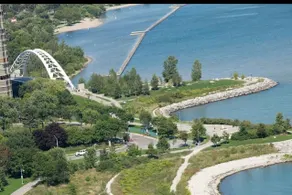 Lakeside Living - Image 4