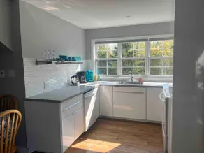 Walking distance to Parlee Beach | 3 bedrooms | BBQ | fireplace | dogs allowed - Image 4
