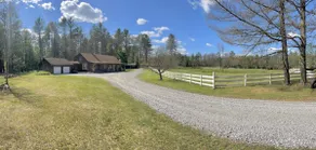Rustic Log Cabin on private horse farm! - Image 3