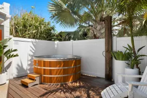 Half Moon Cottage @ Belongil/Byron Beach - Image 5