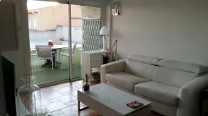 76 m² apartment – 4/6 people – private pool – air conditioning - Image 5