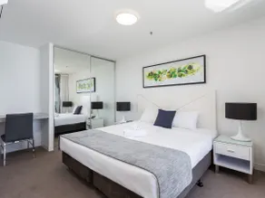 Lvl30 Ocean View 1BR | 4 Guests | 50m to Beach - Image 3