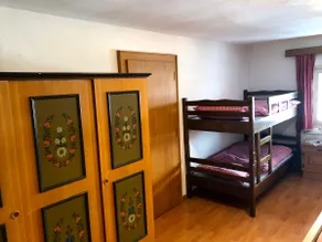 Brunecker Hof. Sunny apartment for up to 6 guests. - Image 3