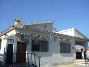 EXCLUSIVE VILLA ”LA PERGOLILLA” - Image 4