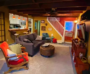 Hidden Hill - Cozy Downtown Cottage with Hot Tub!! - Image 2