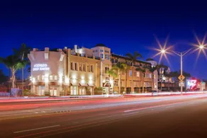 One Bedroom Condo at Coronado Beach Resort - Image 2