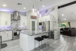 ☆ NEU ☆ \"Kings\" Modern Scottsdale Luxus-Retreat * 30% monatlicher Rabatt * - Image 2