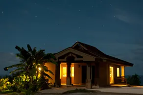 2 bedroom Luxury Villa Ocean View - Image 2