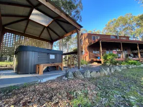 Sugarloaf Spa Cabin - Image 3