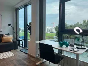 BV34 Studio Business Flat - Image 2